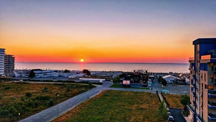 Apartament Carina Summerland Mamaia Exterior photo